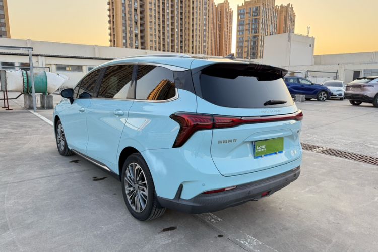 Used FORTHING Yacht 2022 1.5T DCT Chasing Wind Edition Exterior 9