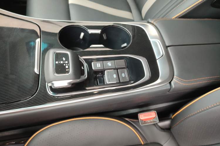 Used FORTHING Yacht 2022 1.5T DCT Chasing-the-Waves Edition Gear Lever
