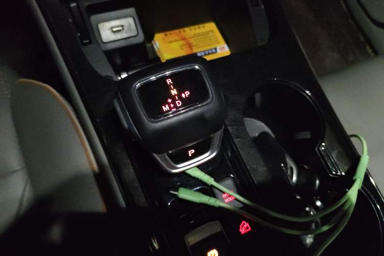 Used FORTHING Yacht 2022 1.5T DCT Chasing Wind Edition Gear Lever