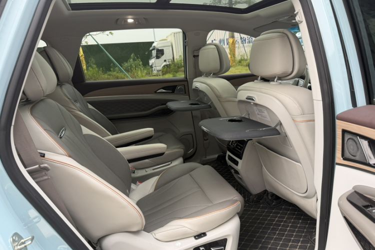 Used FORTHING Yacht 2022 1.5T DCT Chasing-the-Waves Edition Interior 4