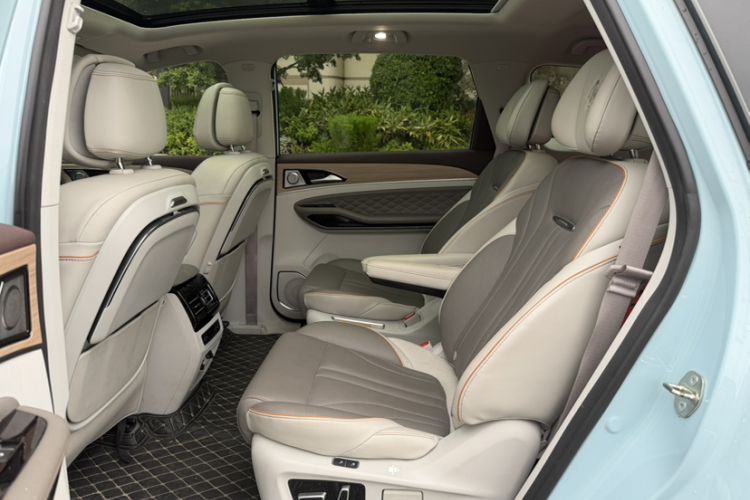 Used FORTHING Yacht 2022 1.5T DCT Chasing-the-Waves Edition Interior 5