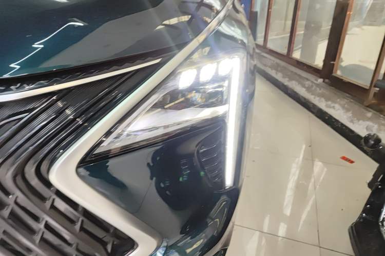 Used FORTHING Yacht 2022 1.5T DCT Chasing-the-Waves Edition Left Front Headlight