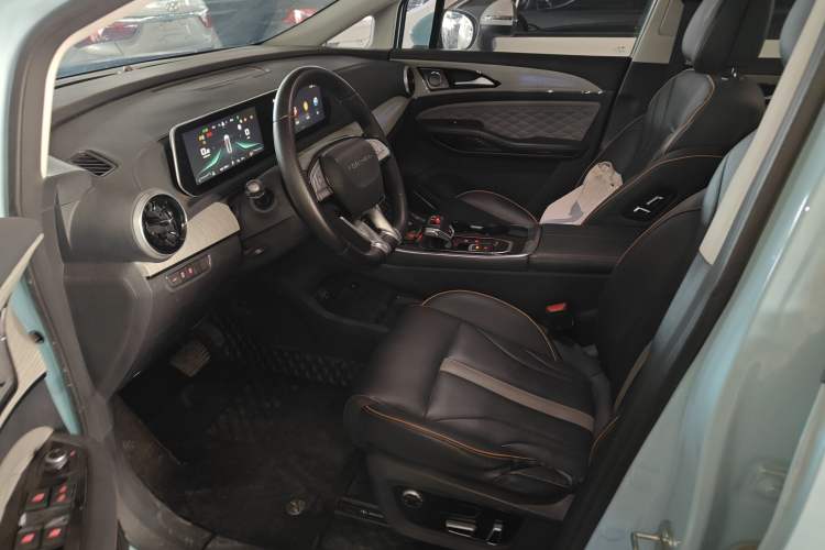 Used FORTHING Yacht 2022 1.5T DCT Chasing-the-Waves Edition Left Front Seat