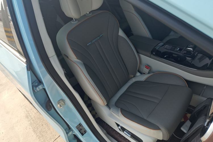 Used FORTHING Yacht 2022 1.5T DCT Chasing-the-Waves Edition Right Front Seat