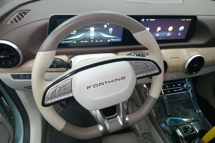 Used FORTHING Yacht 2022 1.5T DCT Chasing Wind Edition Steering Wheel