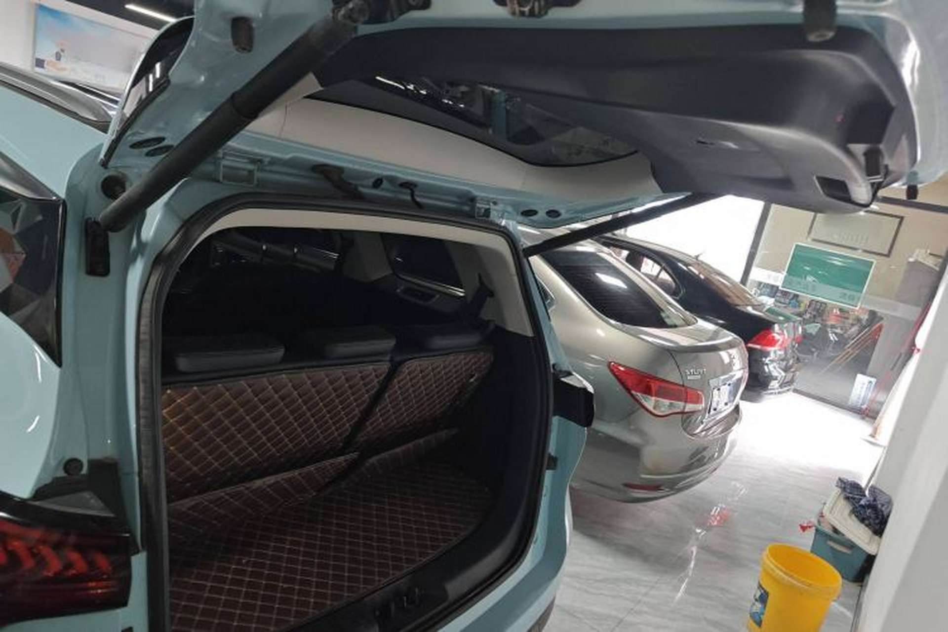 Used FORTHING Yacht 2022 1.5T DCT Chasing-the-Waves Edition Trunk