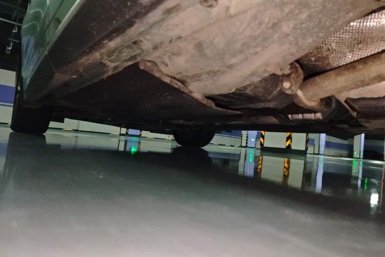 Used FORTHING Yacht 2022 1.5T DCT Chasing Wind Edition Chassis Rear Left
