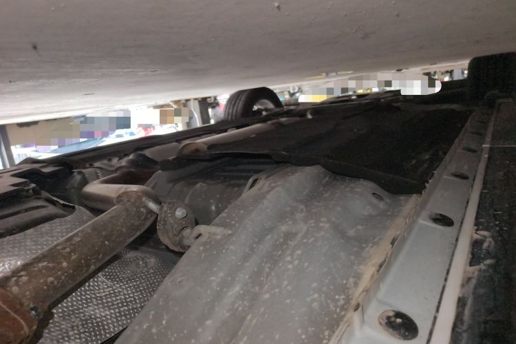 Used FORTHING Yacht 2022 1.5T DCT Chasing-the-Waves Edition Chassis Rear Left