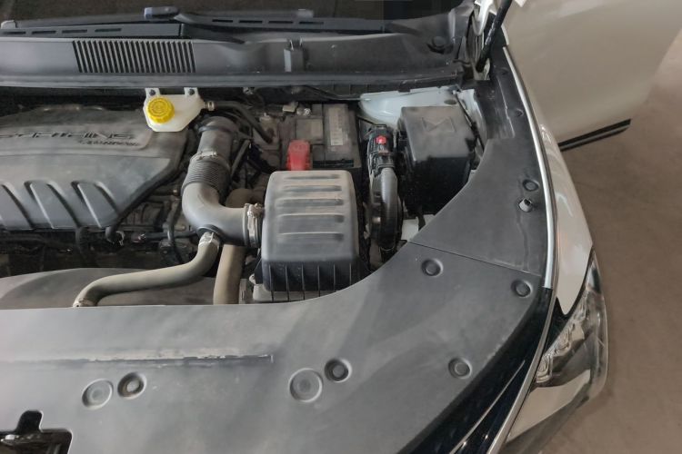 Used FORTHING Yacht 2022 1.5T DCT Chasing-the-Waves Edition Engine Bay Left