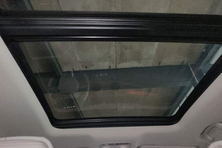 Used FORTHING Yacht 2022 1.5T DCT Chasing-the-Waves Edition Headliner