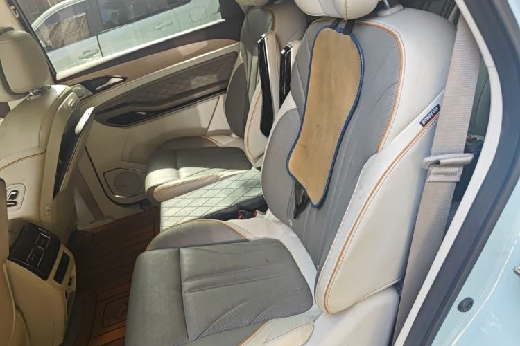 Used FORTHING Yacht 2022 1.5T DCT Chasing-the-Waves Edition Left Rear Seat