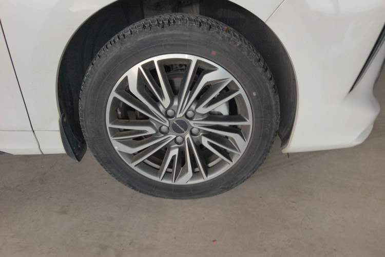 Used FORTHING Yacht 2022 1.5T DCT Chasing-the-Waves Edition Right Front Wheel Hub