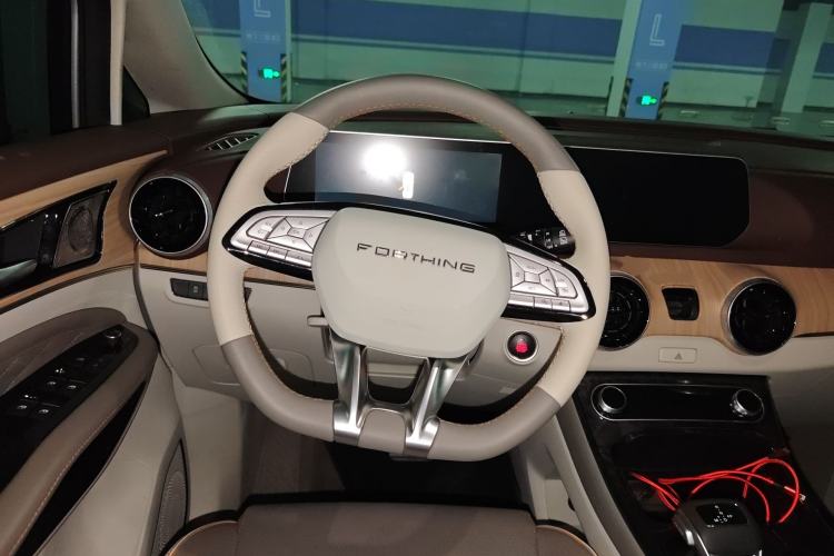 Used FORTHING Yacht 2022 1.5T DCT Chasing Wind Edition Steering Wheel