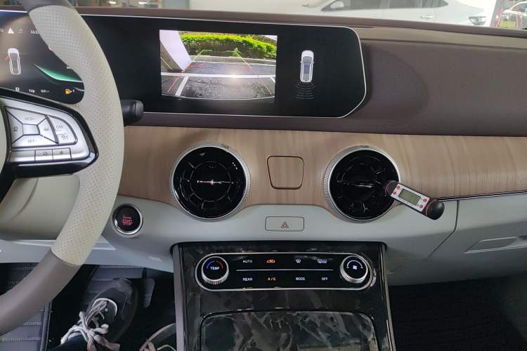 Used FORTHING Yacht 2022 1.5T DCT Chasing Wind Edition Audio And AC Panel