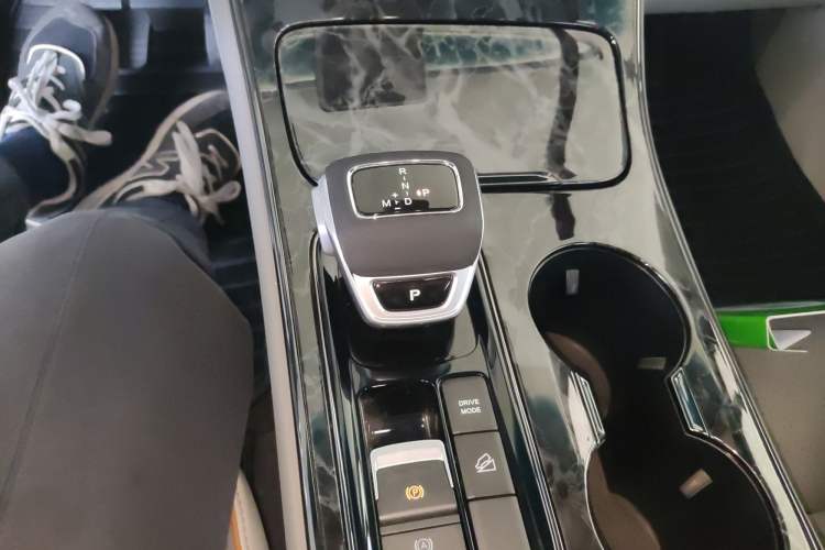 Used FORTHING Yacht 2022 1.5T DCT Chasing Wind Edition Gear Lever
