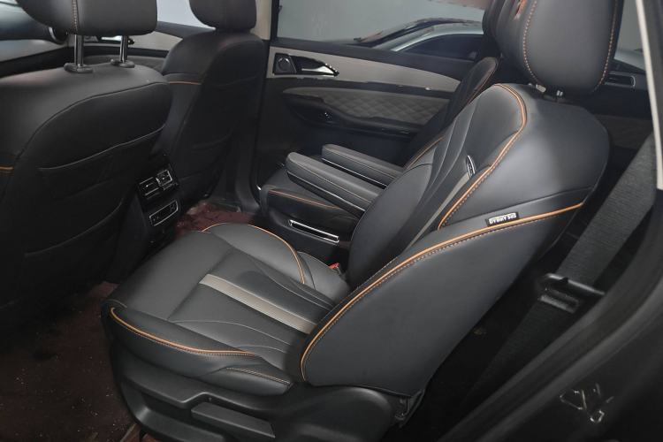 Used FORTHING Yacht 2022 1.5T DCT Chasing Wind Edition Interior 1