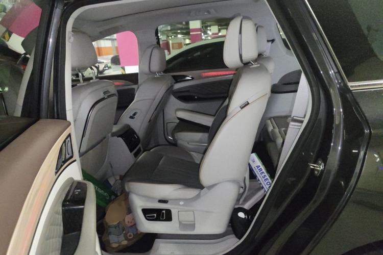 Used FORTHING Yacht 2022 1.5T DCT Chasing-the-Waves Edition Left Rear Seat