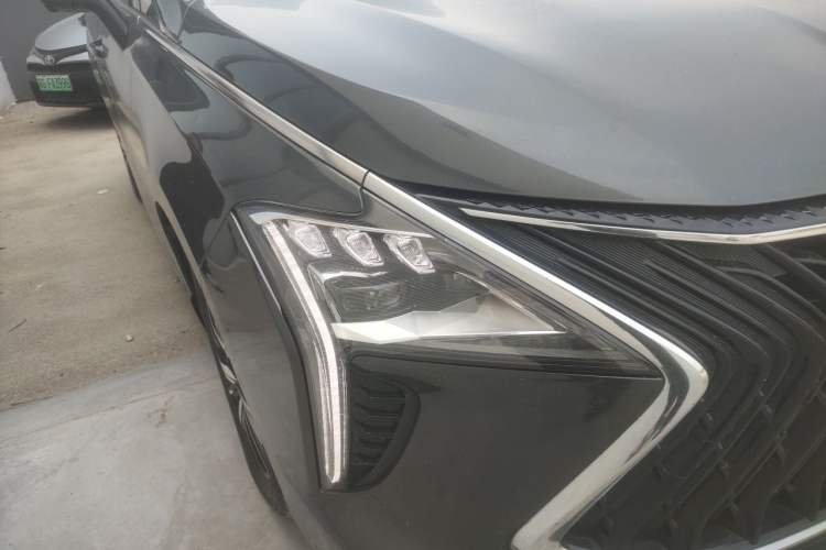 Used FORTHING Yacht 2022 1.5T DCT Lan Yue Edition Right Front Headlight