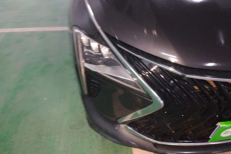 Used FORTHING Yacht 2022 1.5T DCT Yangfan Edition Right Front Headlight
