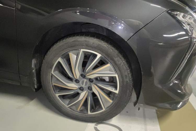 Used FORTHING Yacht 2022 1.5T DCT Chasing-the-Waves Edition Right Front Wheel Hub