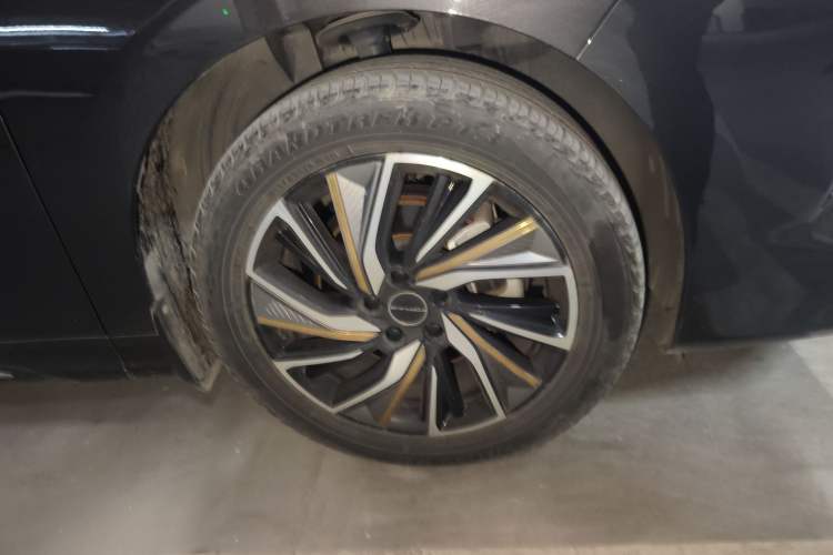 Used FORTHING Yacht 2022 1.5T DCT Chasing-the-Waves Edition Right Front Wheel Hub