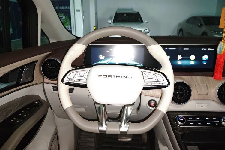 Used FORTHING Yacht 2022 1.5T DCT Chasing-the-Waves Edition Steering Wheel