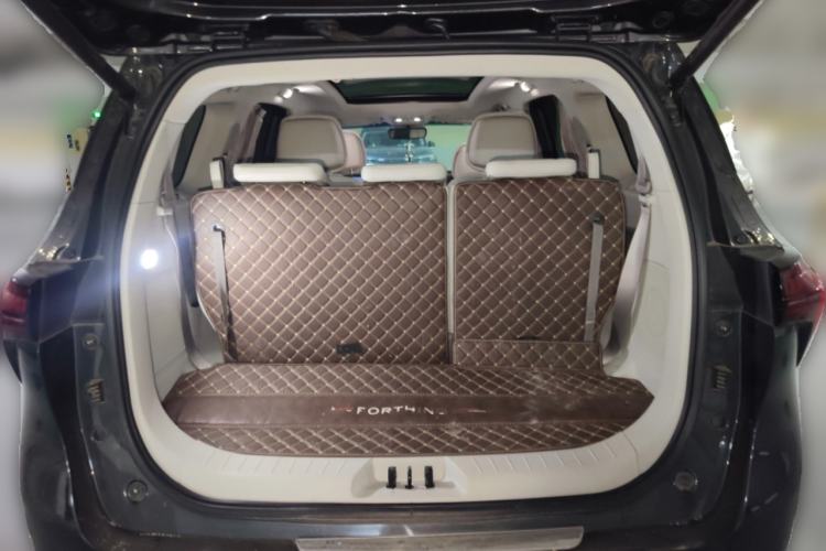 Used FORTHING Yacht 2022 1.5T DCT Chasing-the-Waves Edition Trunk