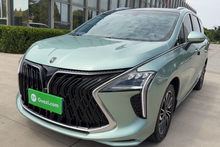 Used FORTHING Yacht 2022 1.5T DCT Chasing Wind Edition Guazi used car, China used car export, Used car for sale, Used  cars, Cheapest cars for sale