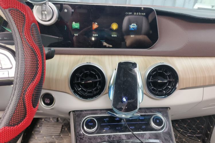 Used FORTHING Yacht 2022 1.5T DCT Chasing-the-Waves Edition Audio And AC Panel