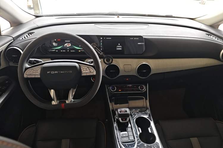 Used FORTHING Yacht 2022 1.5T DCT Chasing Wind Edition Center Console