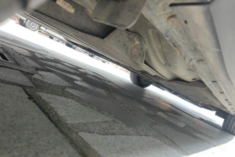 Used FORTHING Yacht 2022 1.5T DCT Chasing-the-Waves Edition Chassis Rear Right