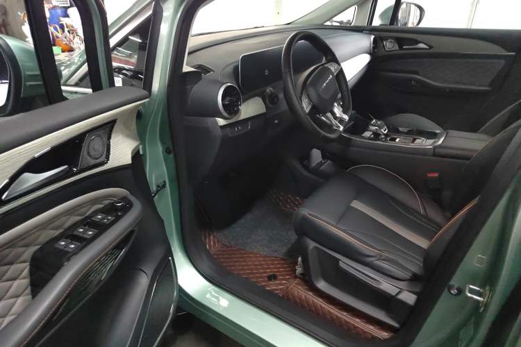 Used FORTHING Yacht 2022 1.5T DCT Yangfan Edition Driver Seat
