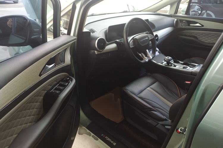 Used FORTHING Yacht 2022 1.5T DCT Yangfan Edition Driver Seat