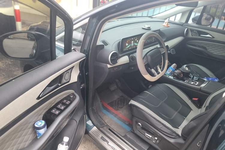 Used FORTHING Yacht 2022 1.5T DCT Chasing Wind Edition Driver Seat