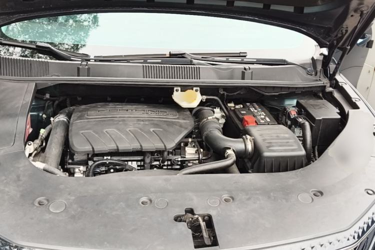 Used FORTHING Yacht 2022 1.5T DCT Chasing-the-Waves Edition Engine Bay