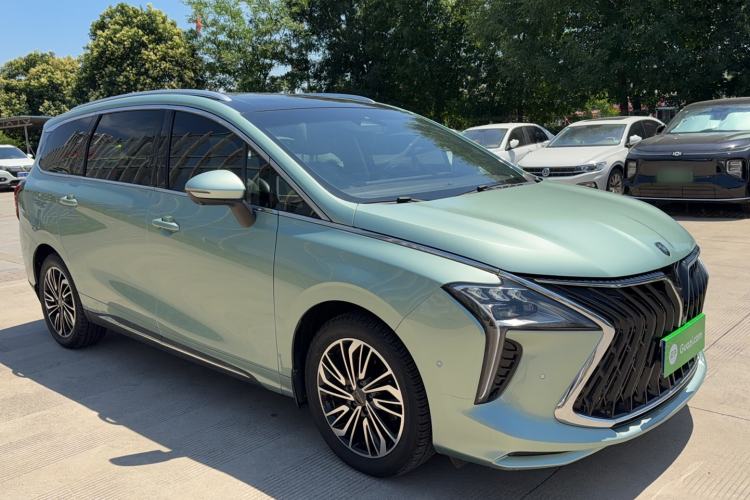 Used FORTHING Yacht 2022 1.5T DCT Lan Yue Edition Exterior 2
