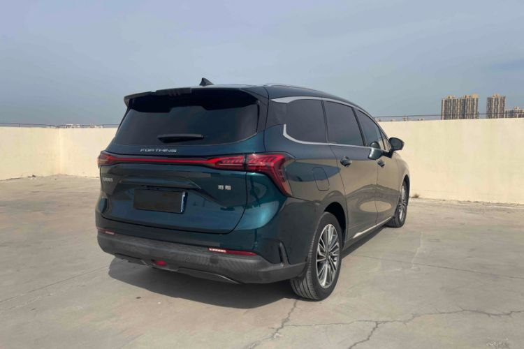 Used FORTHING Yacht 2022 1.5T DCT Chasing-the-Waves Edition Exterior 5