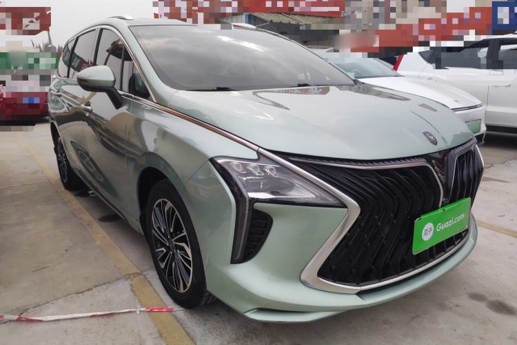 Used FORTHING Yacht 2022 1.5T DCT Yangfan Edition Front Right 45 Deg