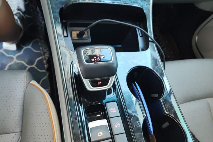 Used FORTHING Yacht 2022 1.5T DCT Chasing-the-Waves Edition Gear Lever