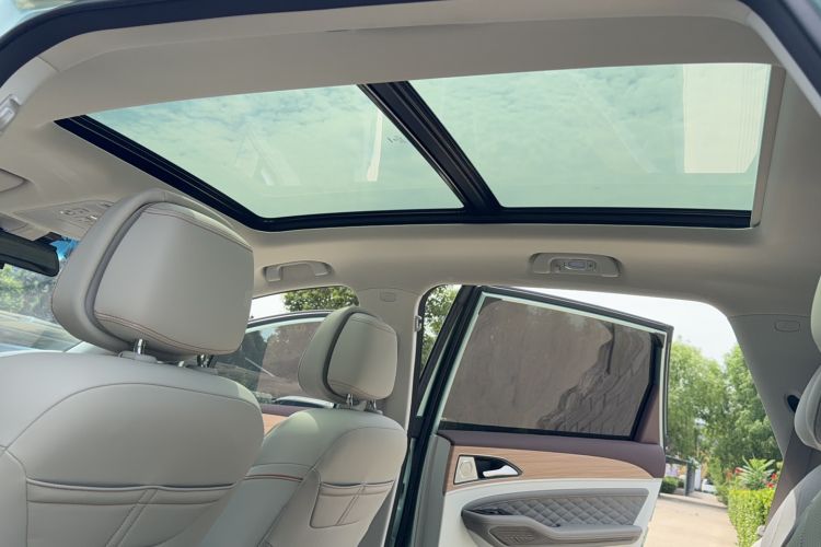 Used FORTHING Yacht 2022 1.5T DCT Chasing Wind Edition Headliner