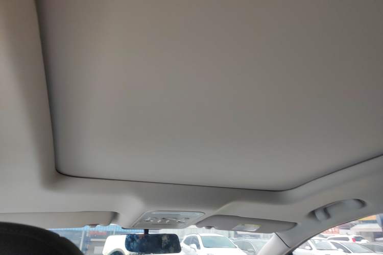 Used FORTHING Yacht 2022 1.5T DCT Yangfan Edition Headliner