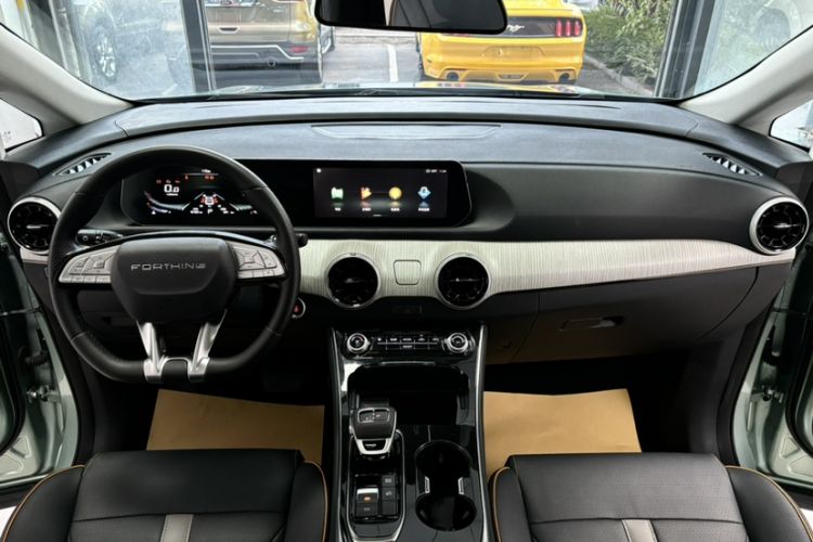 Used FORTHING Yacht 2022 1.5T DCT Yangfan Edition Interior 5