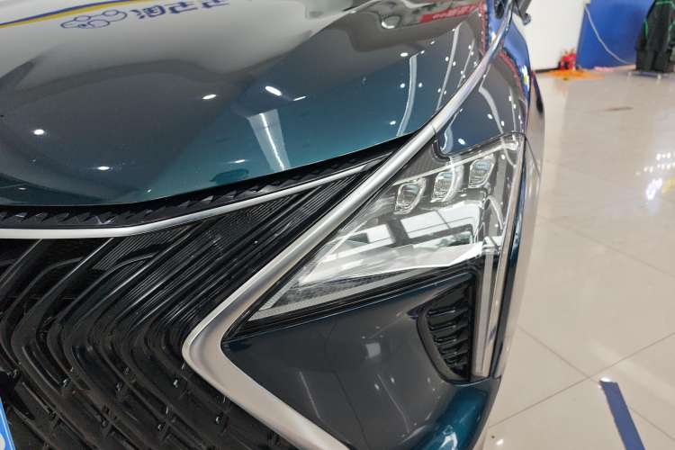 Used FORTHING Yacht 2022 1.5T DCT Chasing Wind Edition Left Front Headlight