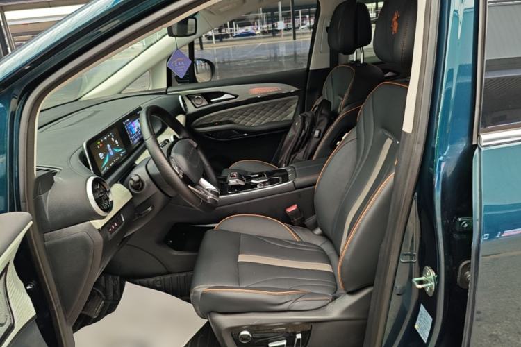 Used FORTHING Yacht 2022 1.5T DCT Chasing-the-Waves Edition Left Front Seat