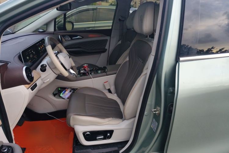 Used FORTHING Yacht 2022 1.5T DCT Chasing-the-Waves Edition Left Front Seat