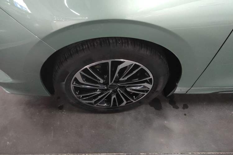 Used FORTHING Yacht 2022 1.5T DCT Yangfan Edition Left Front Wheel Hub