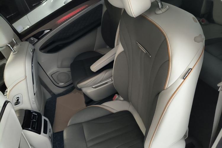 Used FORTHING Yacht 2022 1.5T DCT Chasing-the-Waves Edition Left Rear Seat