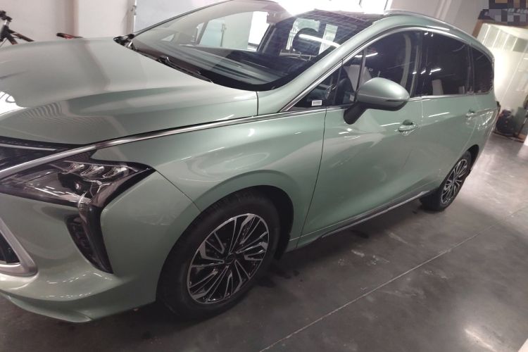 Used FORTHING Yacht 2022 1.5T DCT Yangfan Edition Left Side