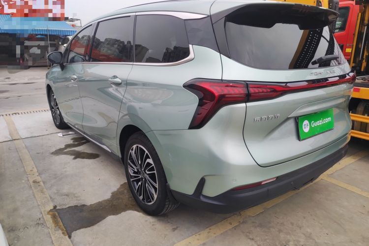 Used FORTHING Yacht 2022 1.5T DCT Yangfan Edition Left Side