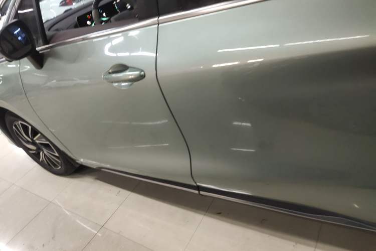 Used FORTHING Yacht 2022 1.5T DCT Chasing-the-Waves Edition Left Side